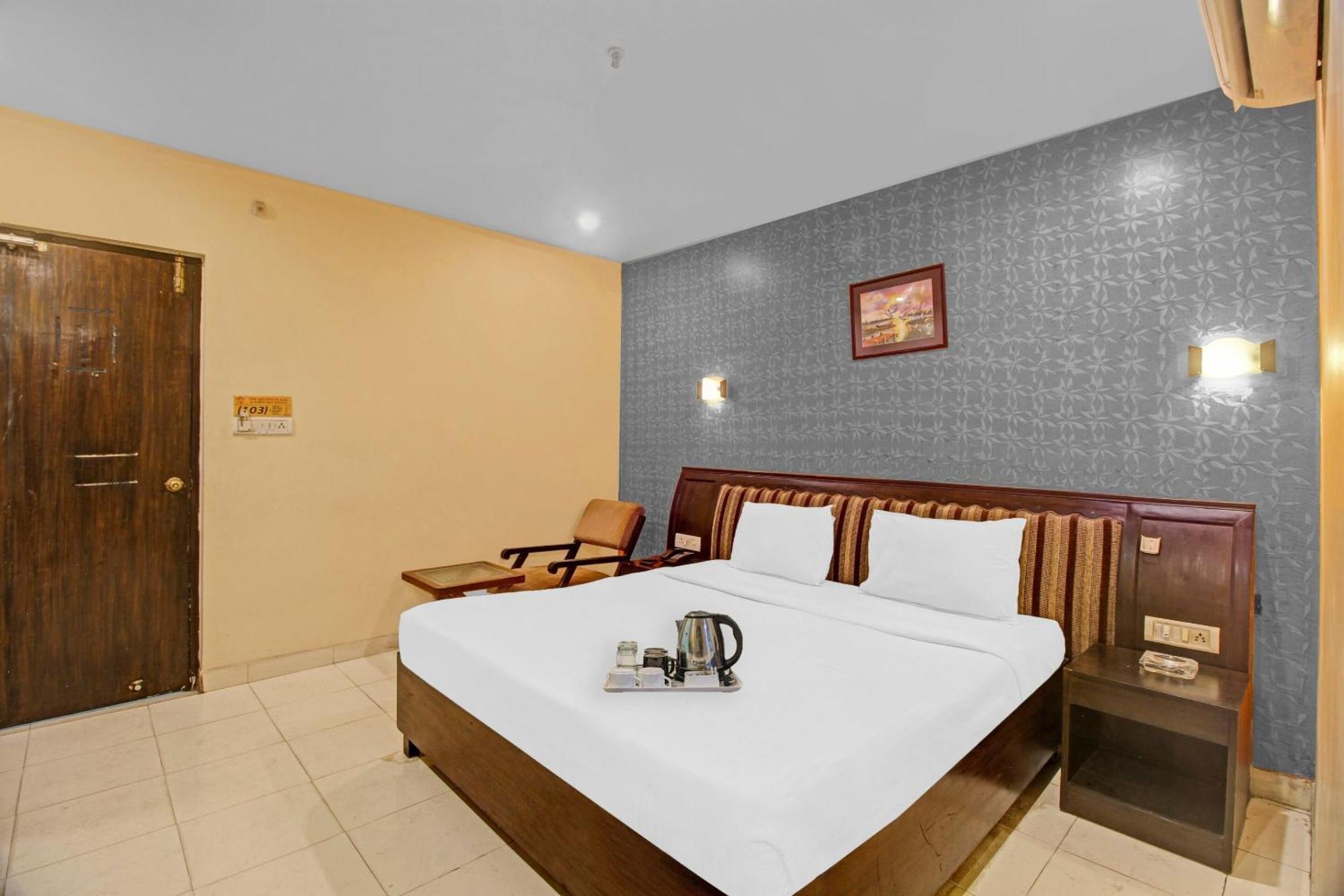 Hotel Townhouse The Grand Plaza Hajdarábád Exteriér fotografie
